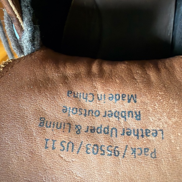 Warfield & Grand Dark Brown Chukka Boots - Picture 6 of 6